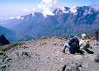 Am Gipfel des Pico de la Nieve, am Ostkamm der Caldera de Taburiente : Irmela, Andrea
